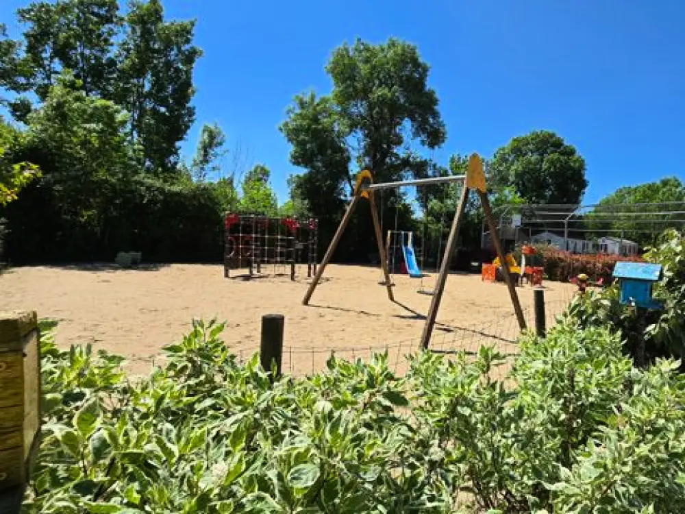 Camping Les Mancellieres 4 étoiles★★★★