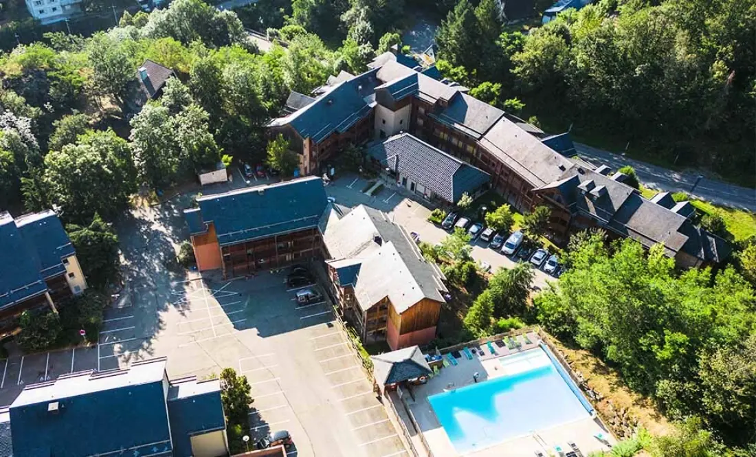Résidence Vacancéole Les chalets d'Ax3 étoiles★★★