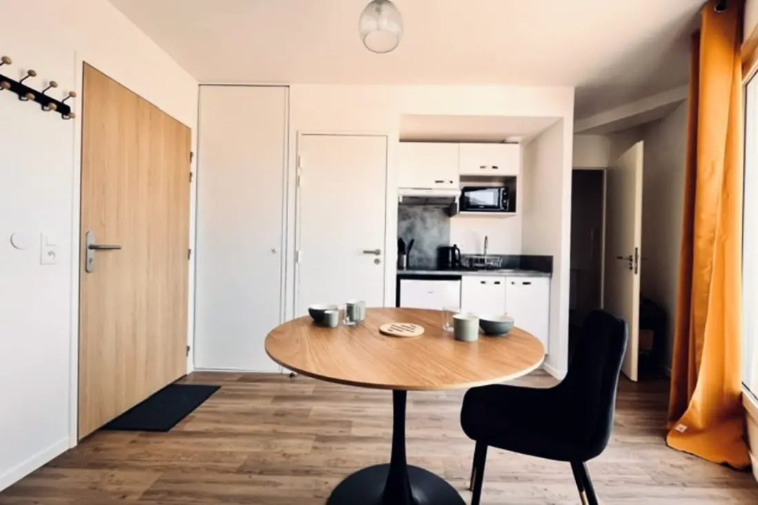 Studio Avec Terrasse Proche De La Rochelle