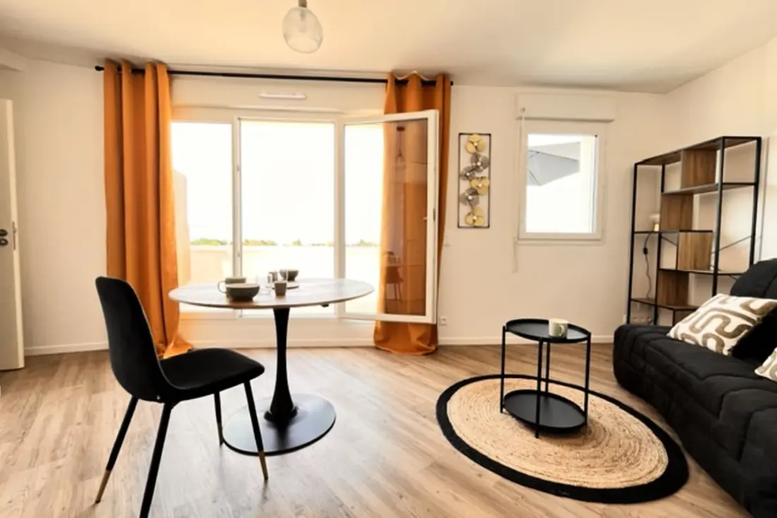 Studio Avec Terrasse Proche De La Rochelle