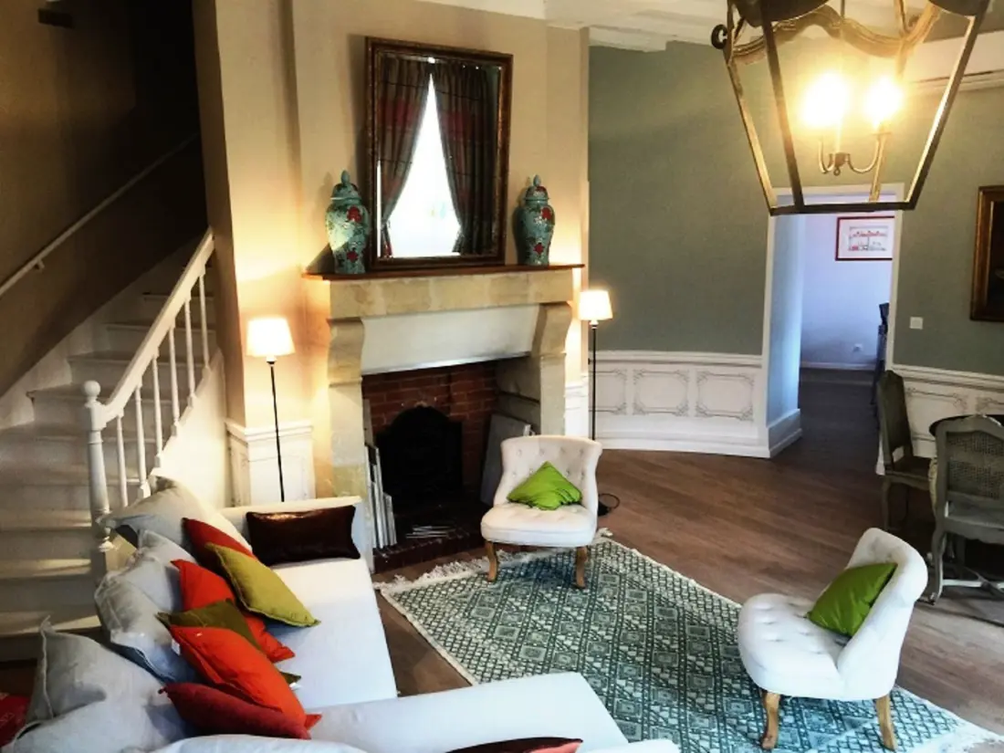 Résidence Cottage de la tour duplex 100m2 mit Pool Azay le rideau