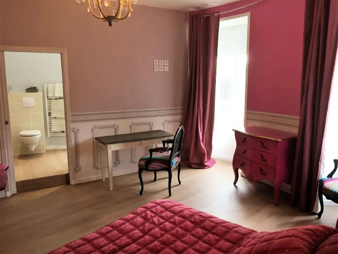 Résidence Cottage de la tour duplex 100m2 mit Pool Azay le rideau
