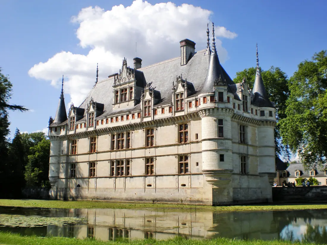 Résidence Cottage de la tour duplex 100m2 mit Pool Azay le rideau