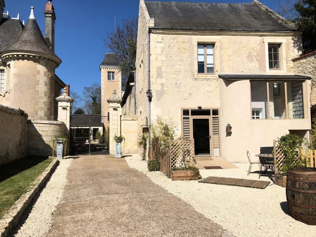 Résidence Cottage du Château duplex 90m2 mit Pool Azay le rideau