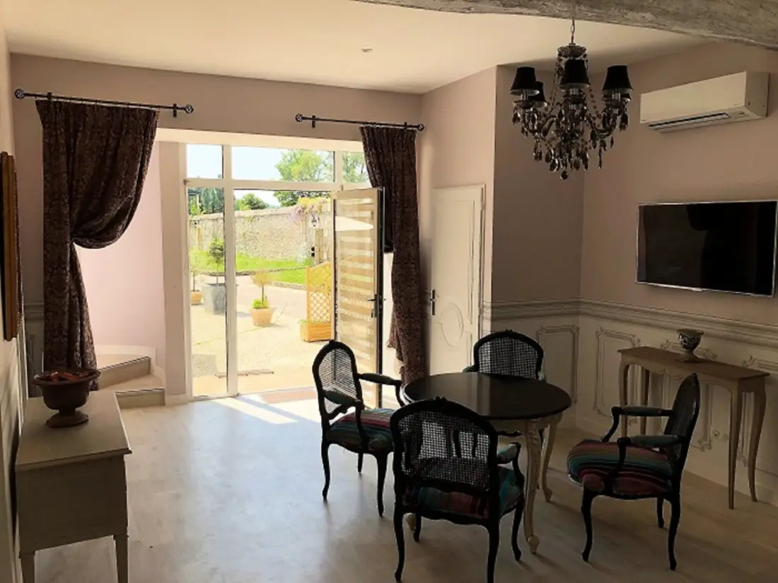 Résidence Cottage du Château duplex 90m2 mit Pool Azay le rideau