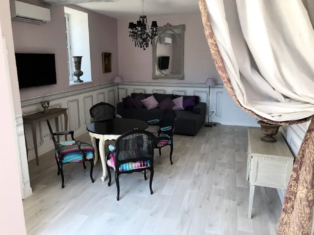 Résidence Cottage du Château duplex 90m2 mit Pool Azay le rideau