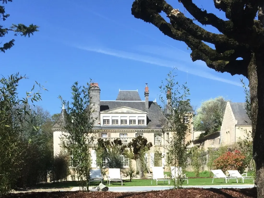 Résidence Cottage du Château duplex 90m2 mit Pool Azay le rideau