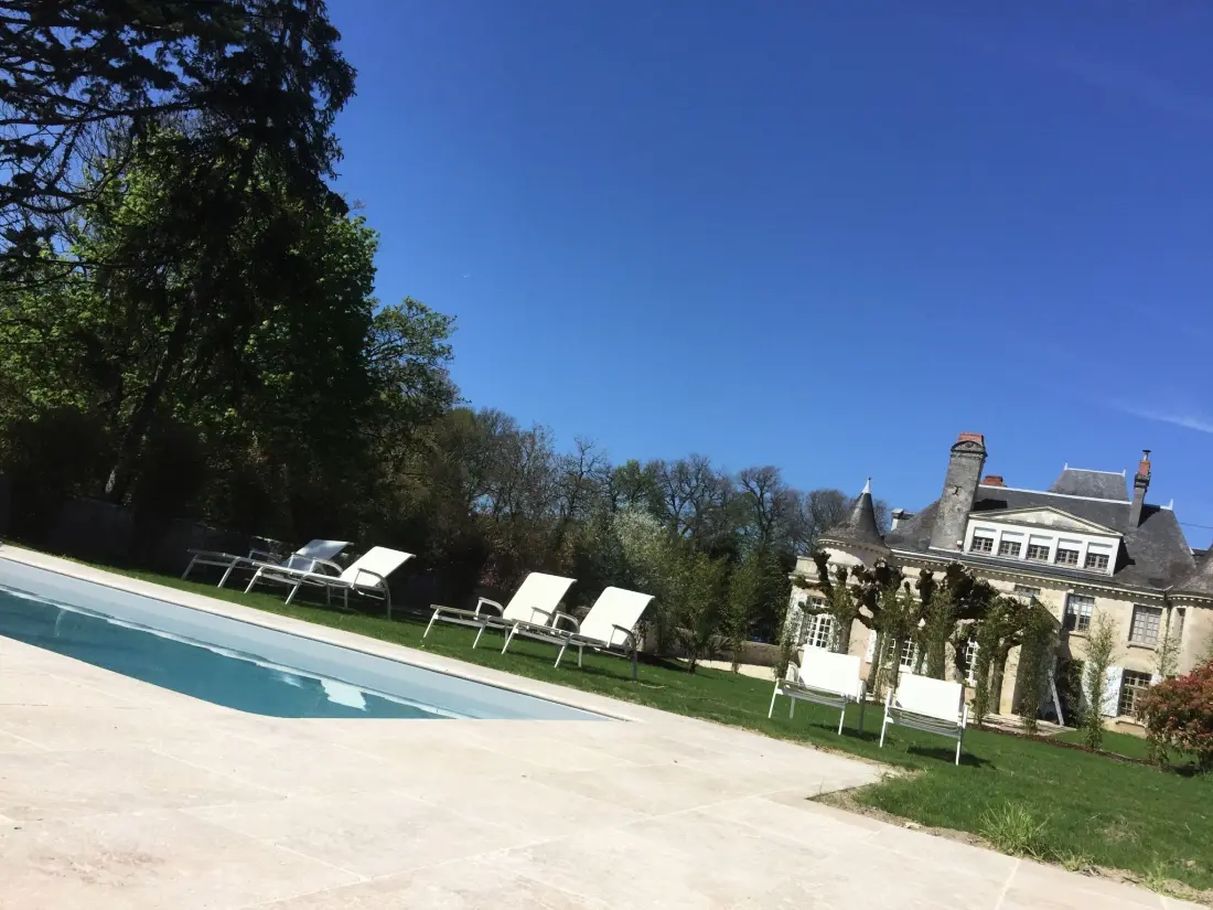 Résidence Cottage du Château duplex 90m2 mit Pool Azay le rideau