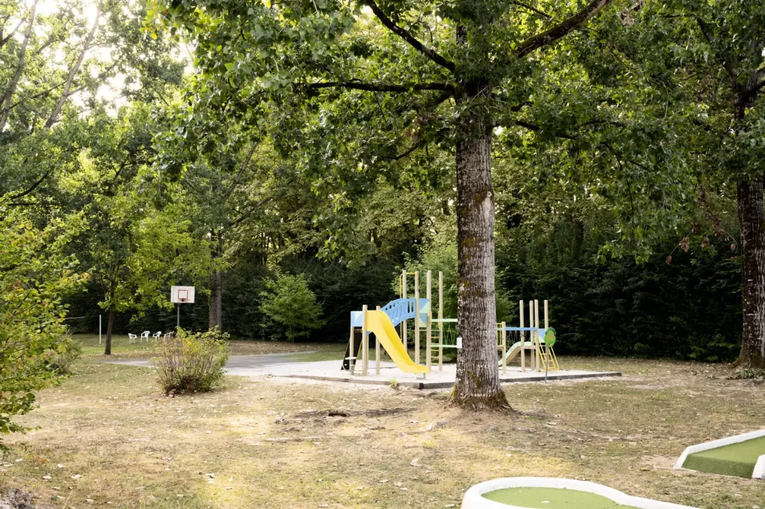 Camping maeva Escapades Les Bö-Bains 4 étoiles★★★★