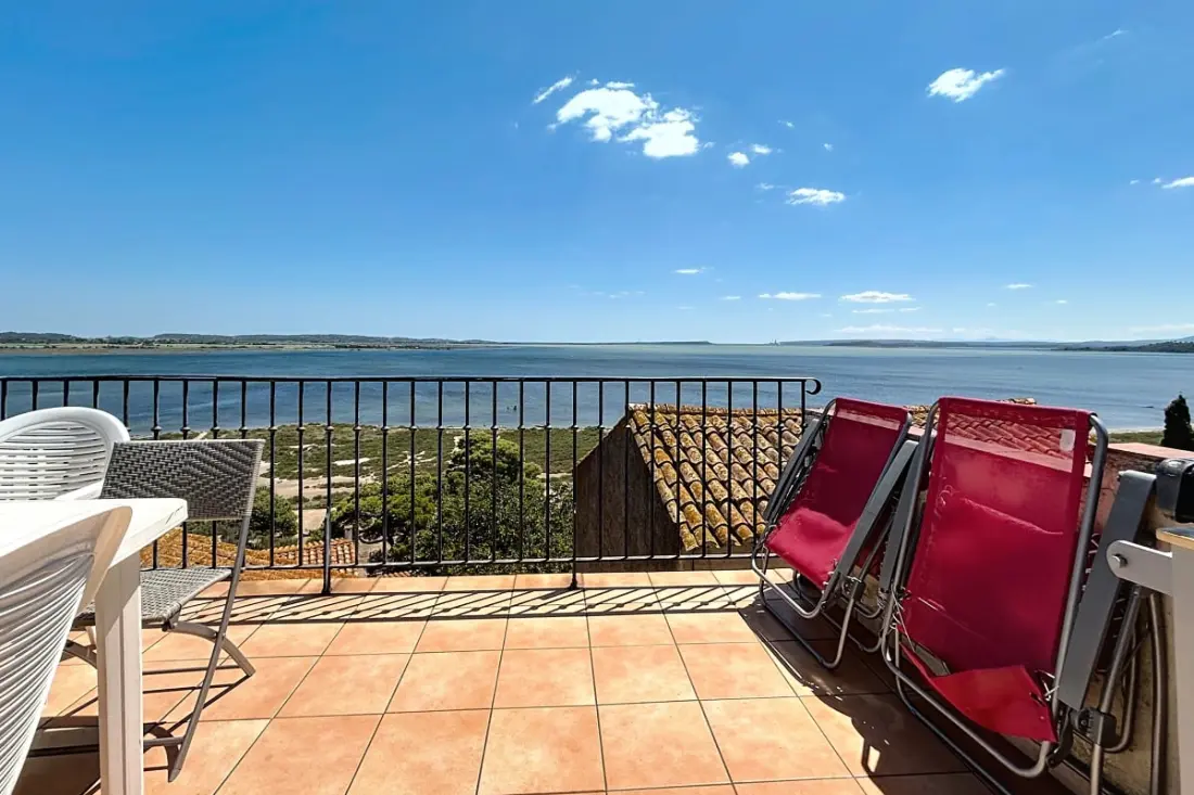 Maison Typique Avec Terrasse Et Vue Imprenable