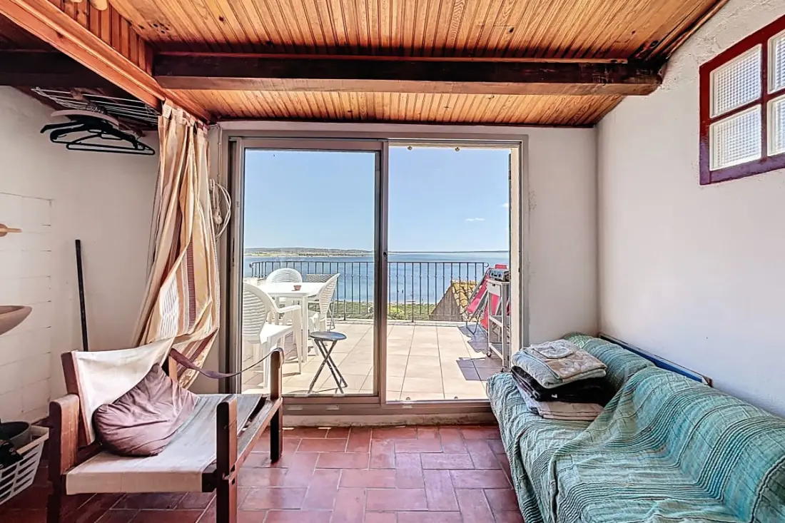 Maison Typique Avec Terrasse Et Vue Imprenable