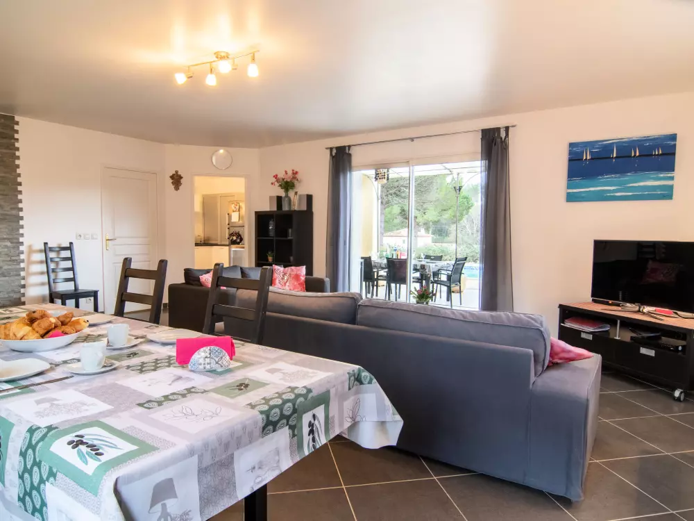 Maison de Vacances Bagnols en Forêt