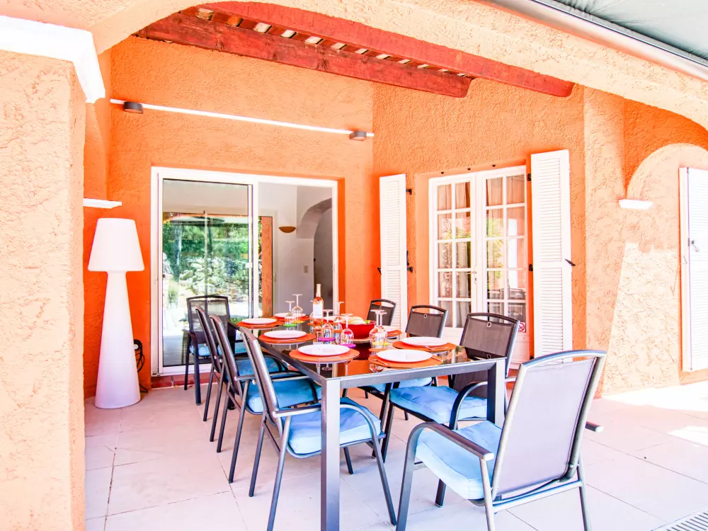 Maison de Vacances Bagnols en Forêt