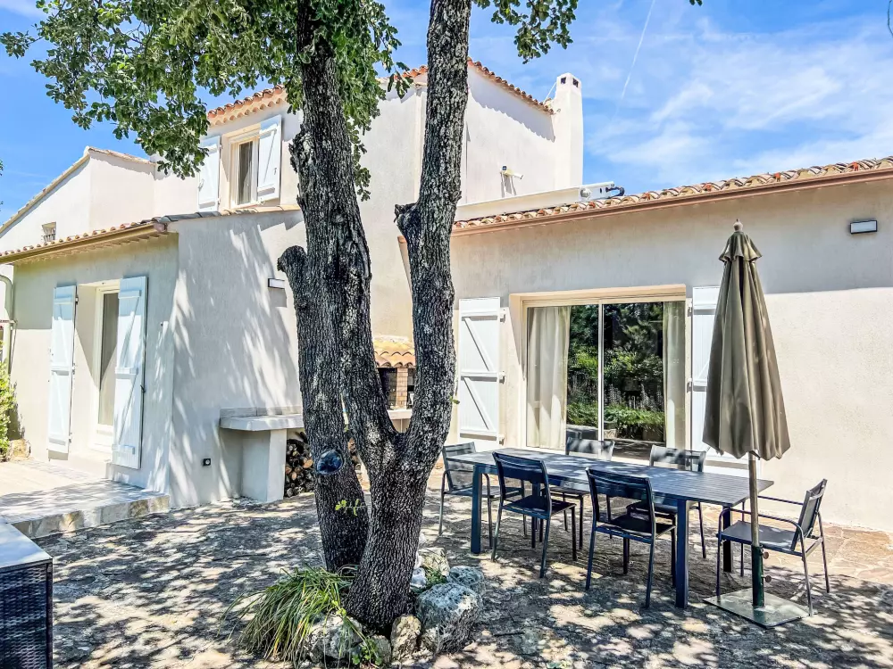 Maison de Vacances Bagnols en Forêt