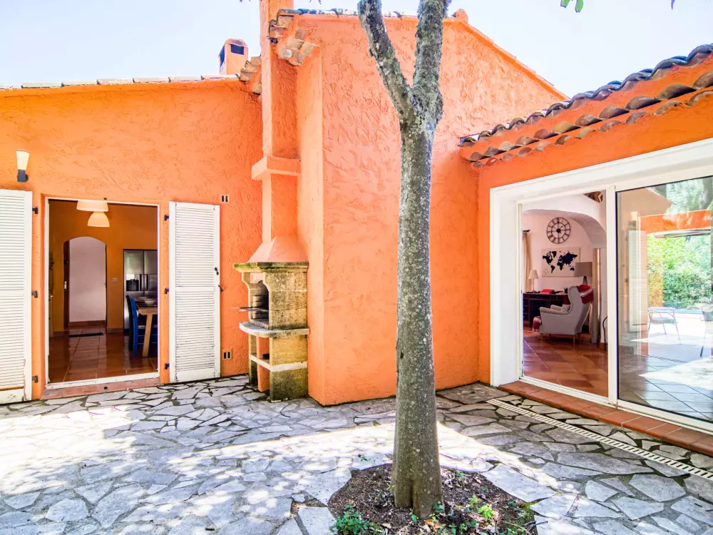 Maison de Vacances Bagnols en Forêt