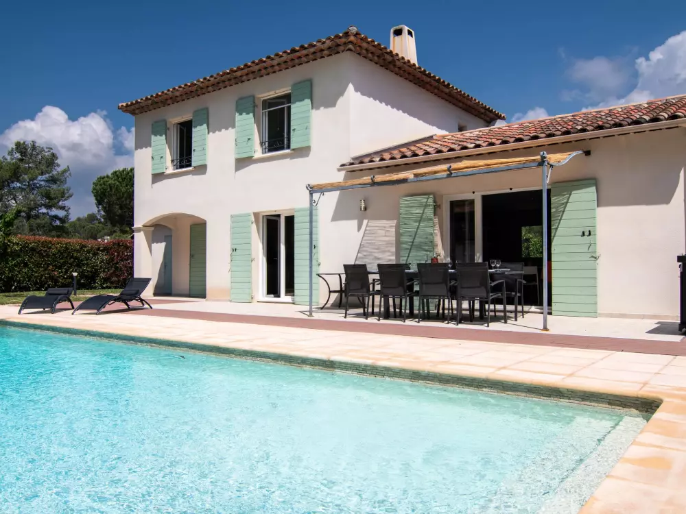 Maison de Vacances Bagnols en Forêt