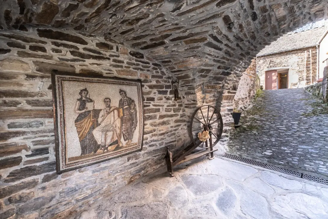 Gîte de France Lou cayrat à bagnols les bains 3 épis
