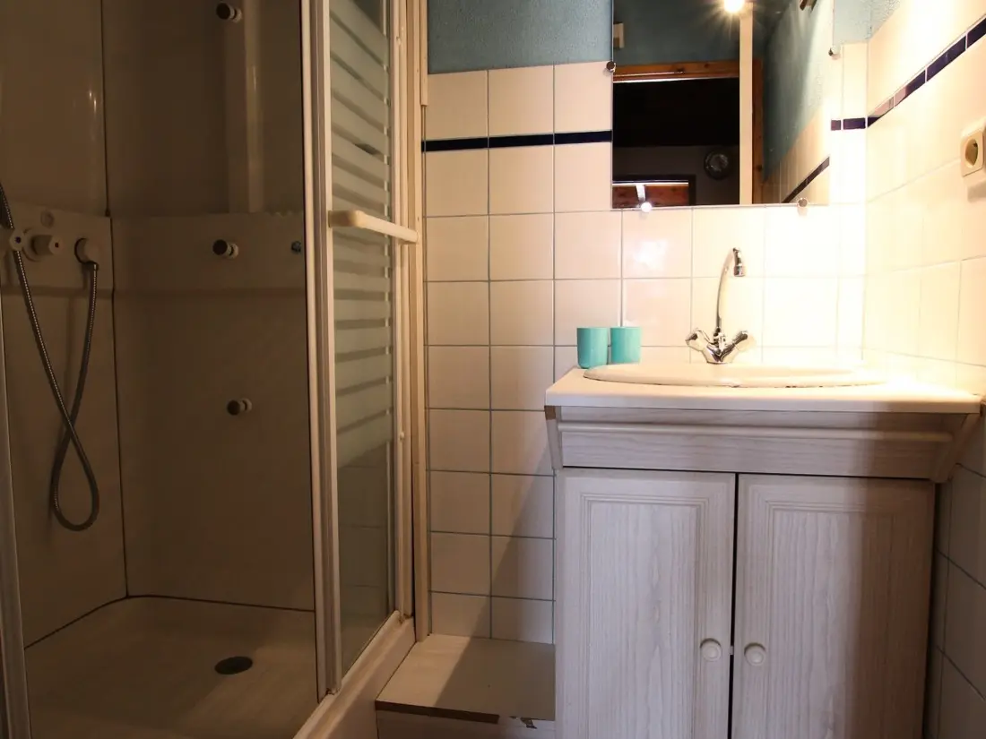 Maison de Vacances Bains 2