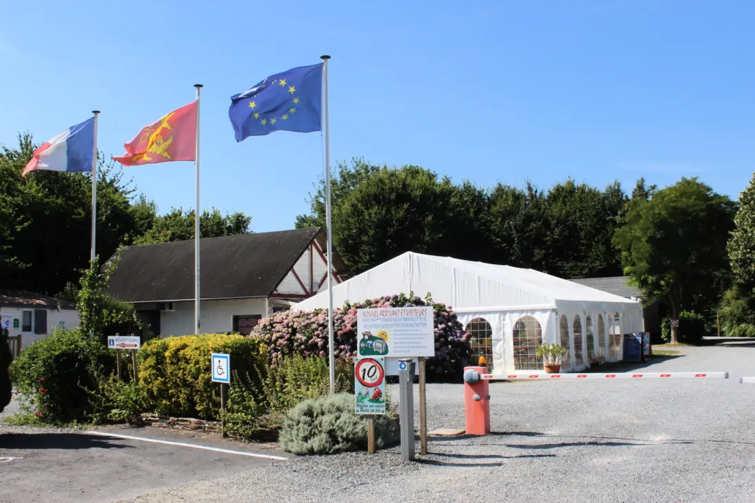 Camping Le Clos de Balleroy 3 étoiles★★★