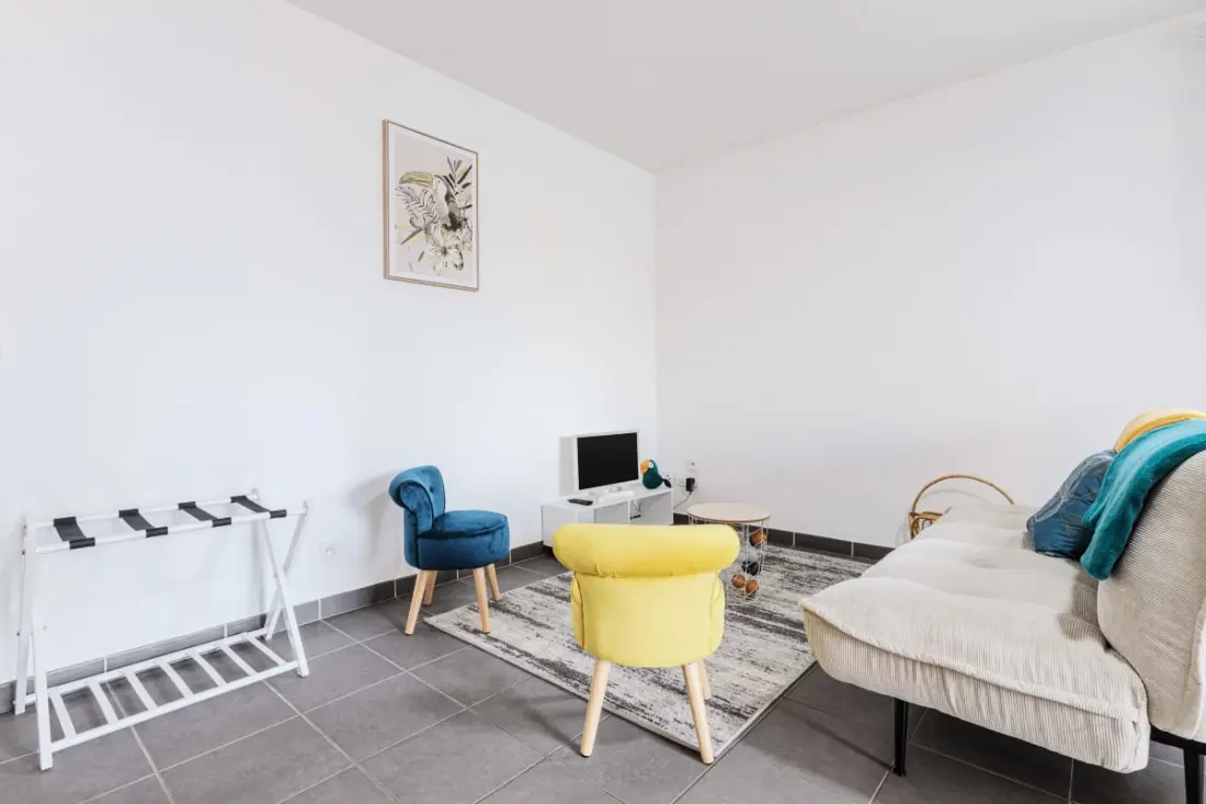 Appartement Calme Et Lumineux, Terrasse Et P Privé