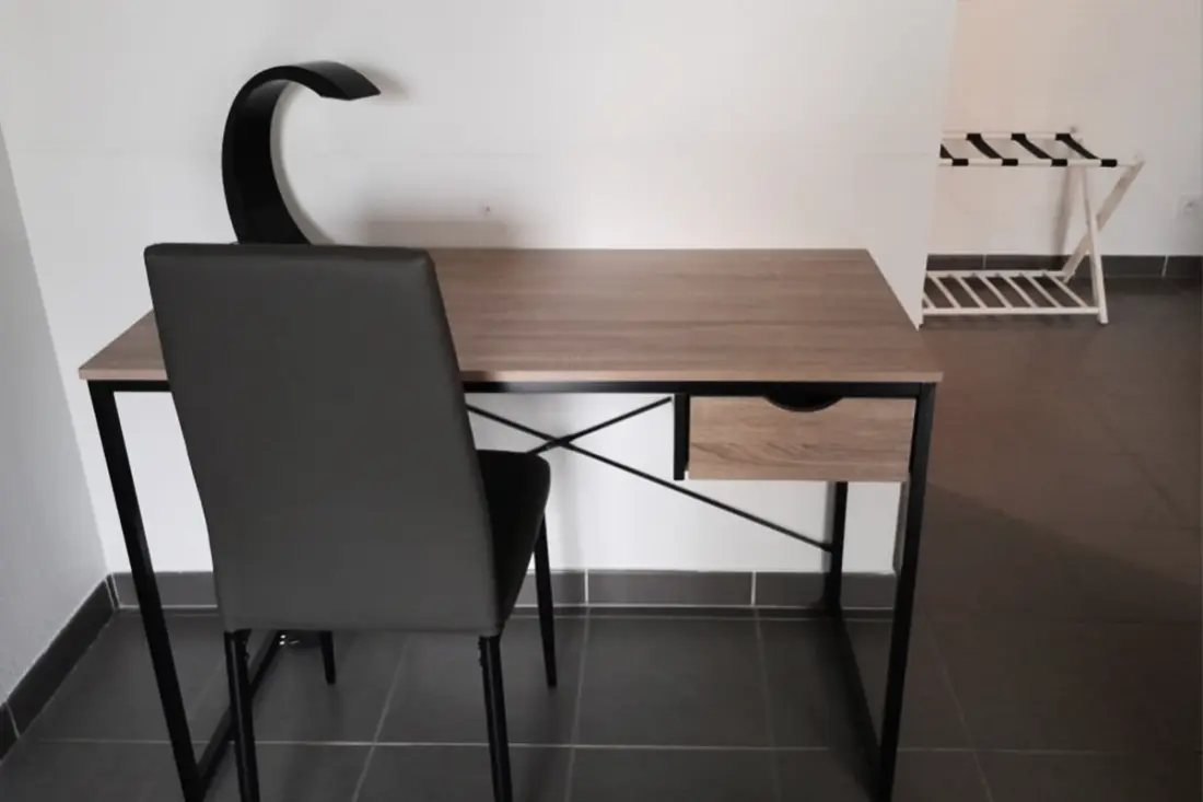 Appartement Calme Et Lumineux, Terrasse Et P Privé