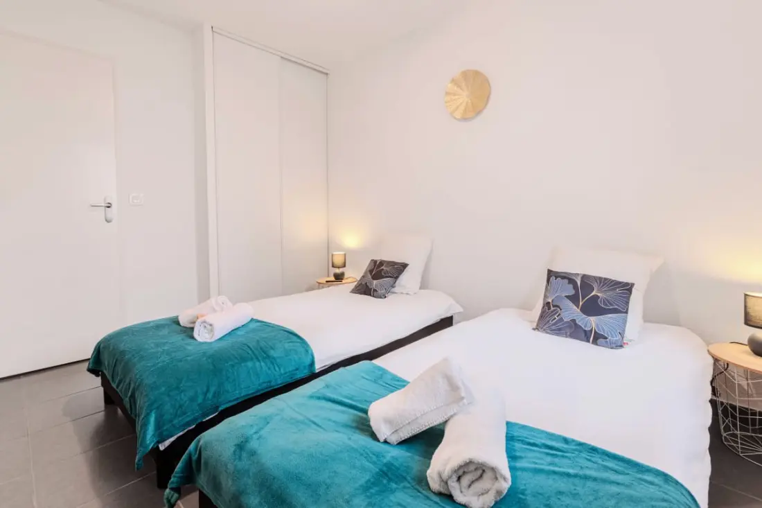 Appartement Calme Et Lumineux, Terrasse Et P Privé
