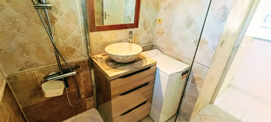 Charmant 2 Pièces Avec Balcon Au Cœur De La Ville