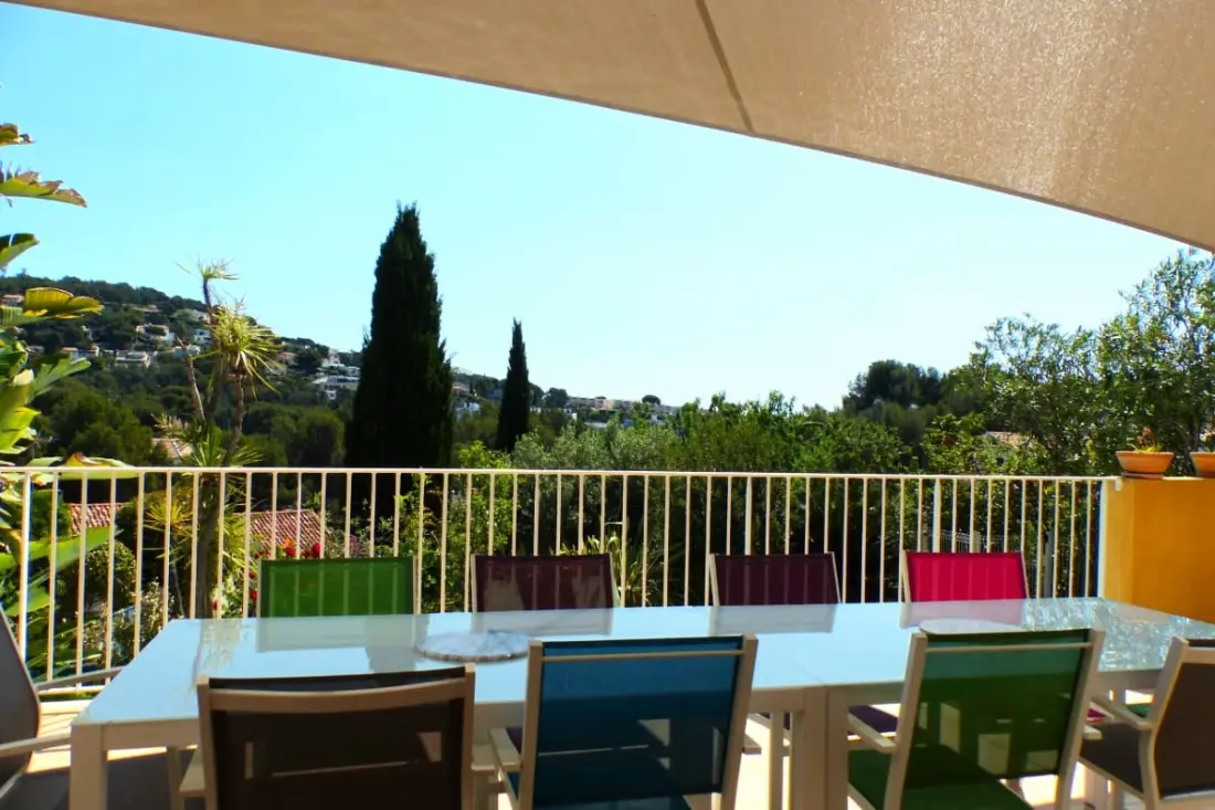 Maison Spacieuse Et Lumineuse Avec Piscine