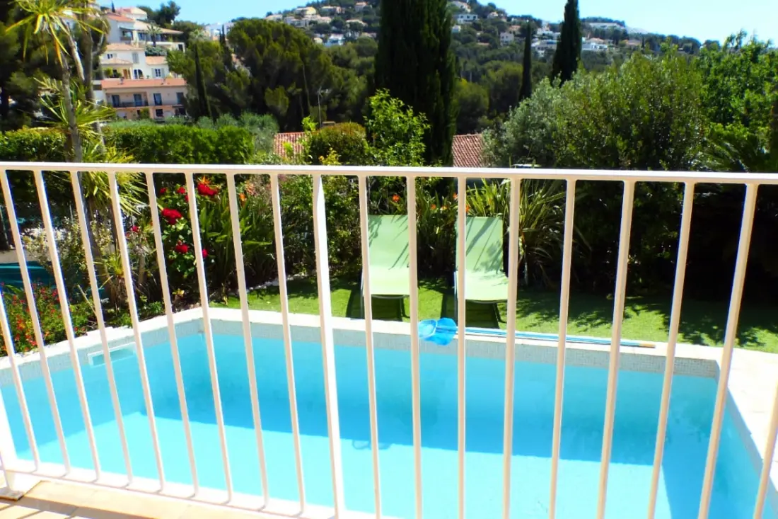 Maison Spacieuse Et Lumineuse Avec Piscine