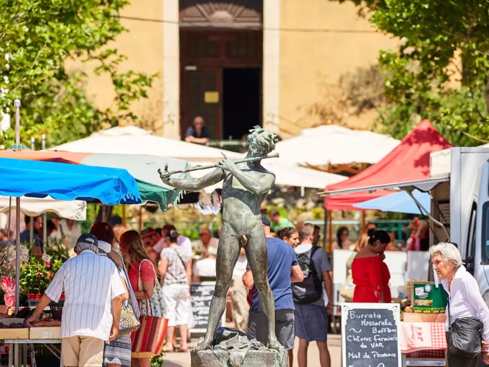 Résidence Provenzalisches Landhaus am Meer in ruhiger Lage.