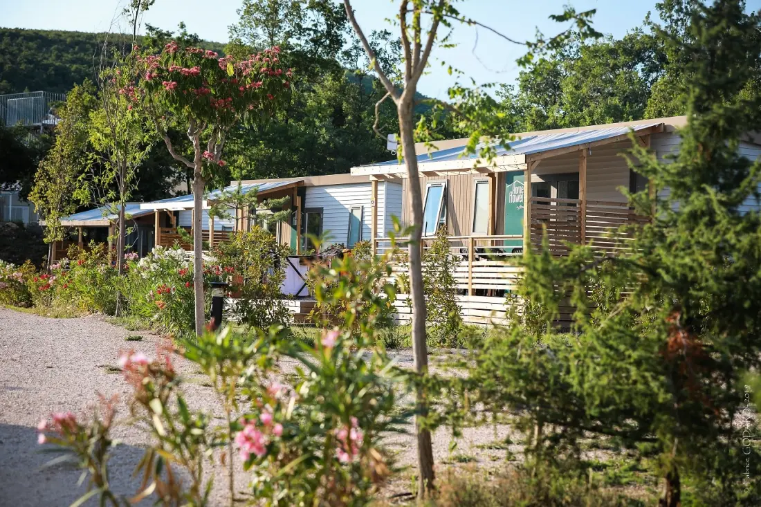 Flower Camping l'Epi Bleu 4 étoiles★★★★