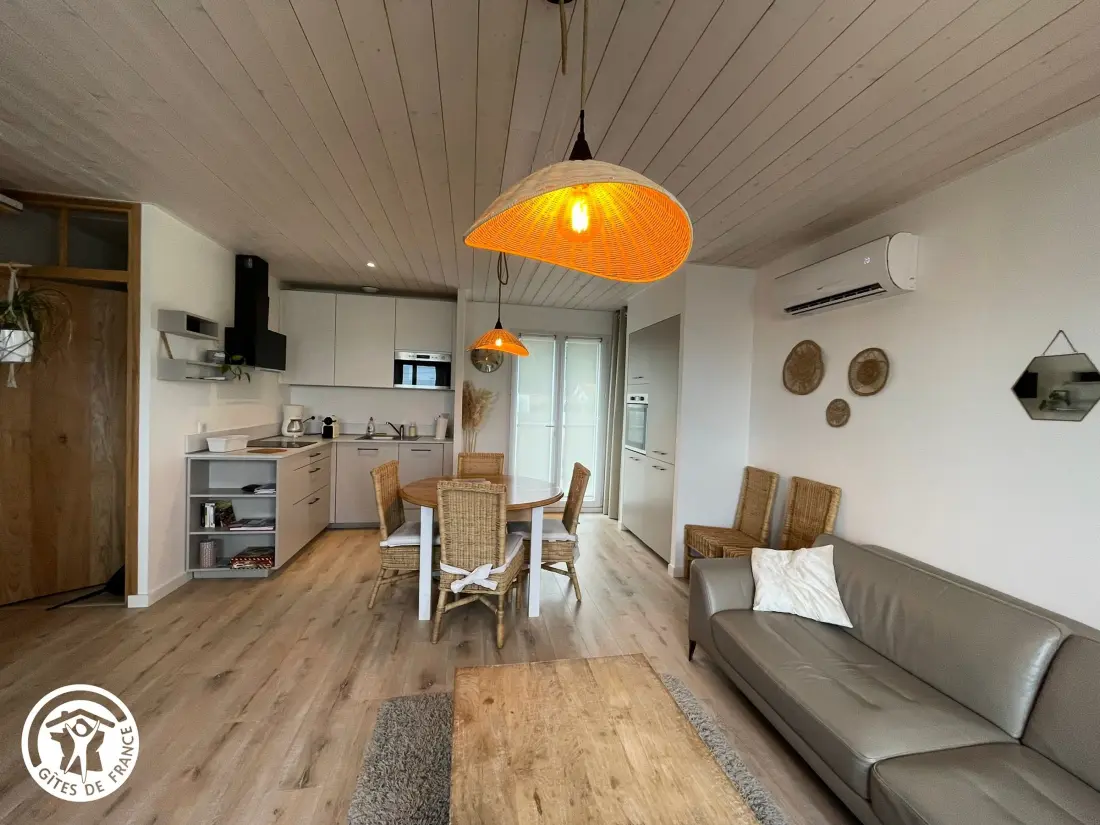 Maison de Vacances BARBATRE 79