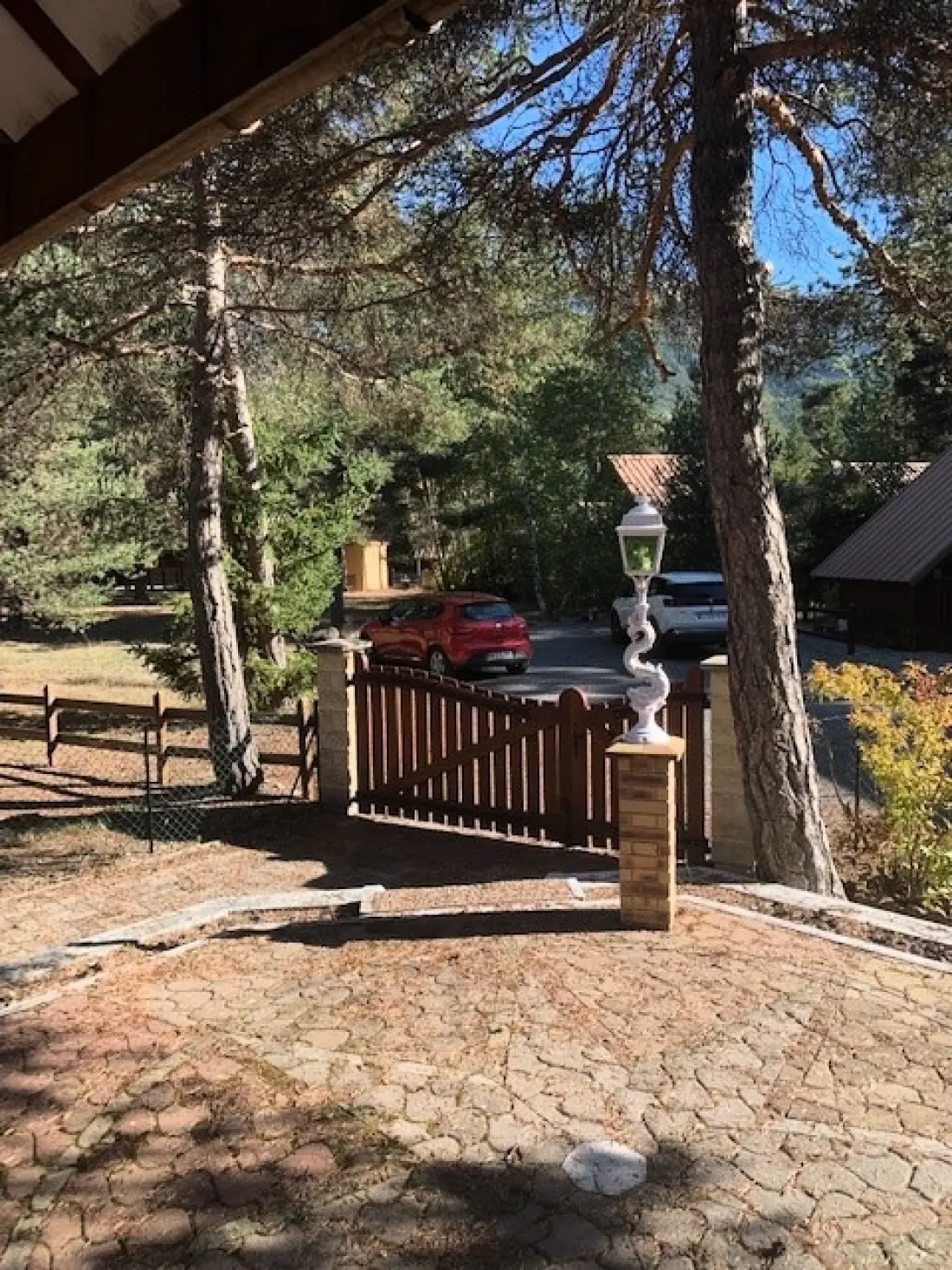 Les Chalets De Barce