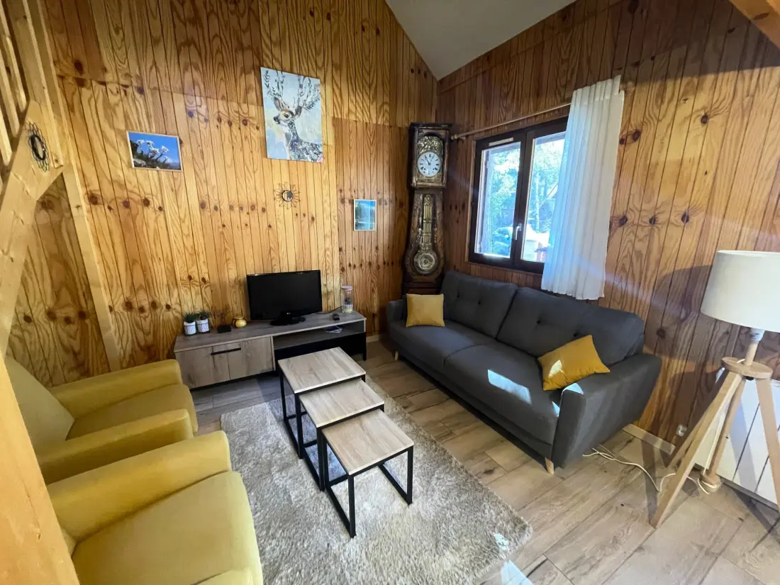 Les Chalets De Barce