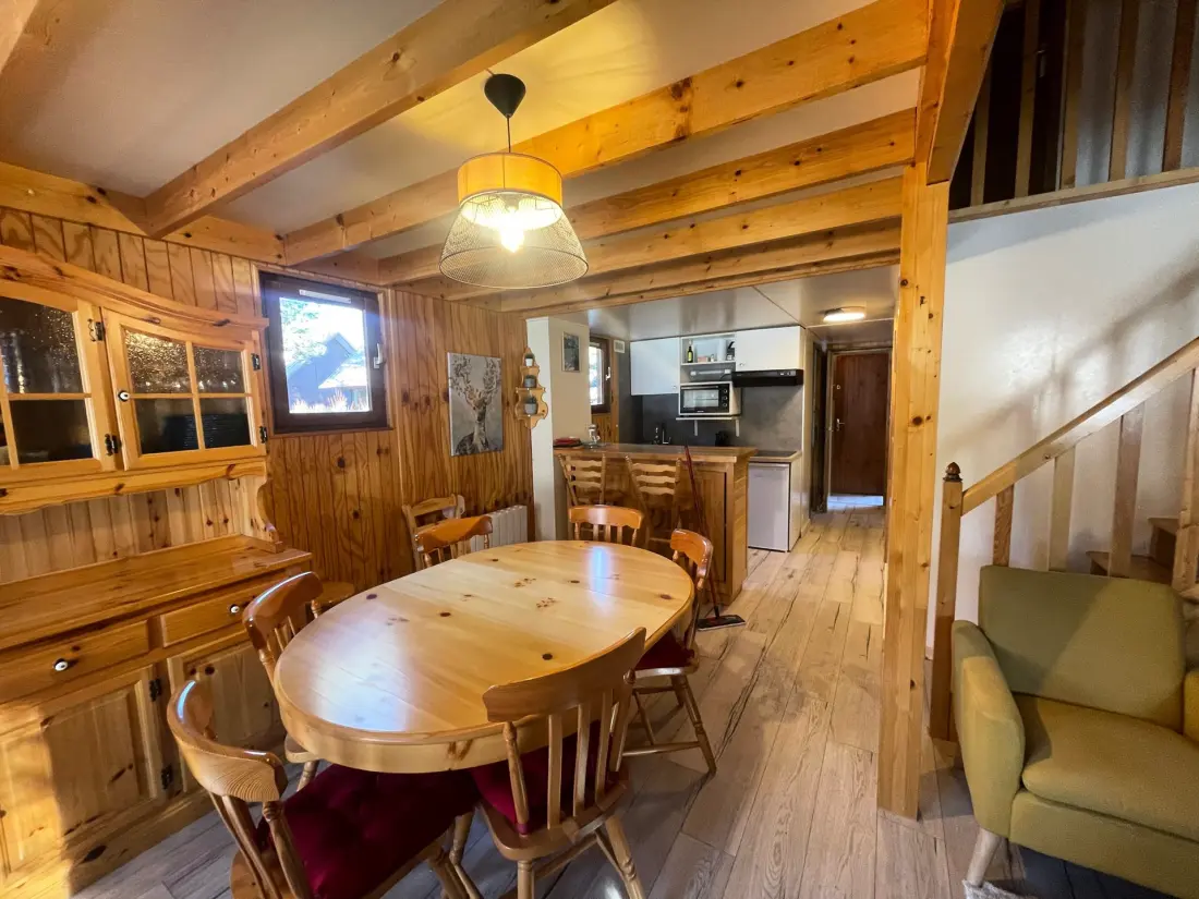 Les Chalets De Barce