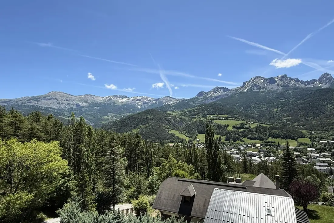 Résidence Barcelonnette : Vue Panoramique • 2 Chambres