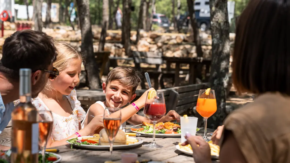 Camping Tikayan Rives du Lac de Sainte Croix3 étoiles★★★