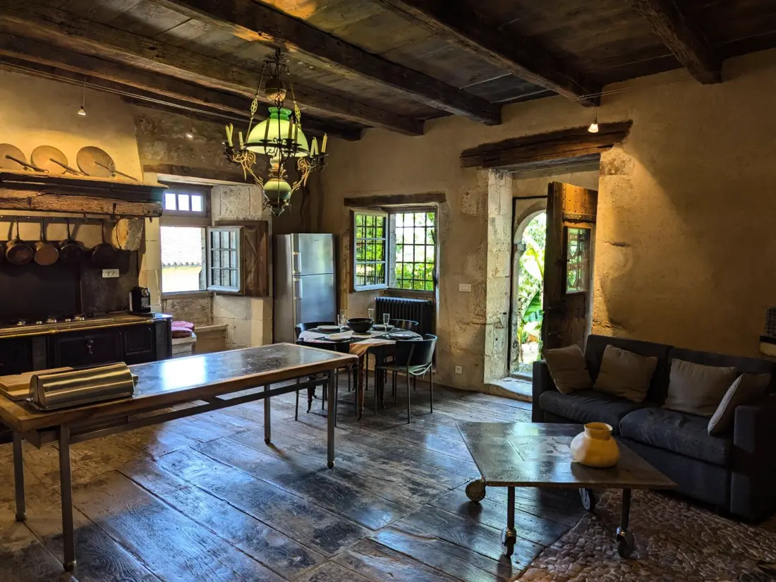 Maison de Vacances Beaulieu-sur-Sonnette 3