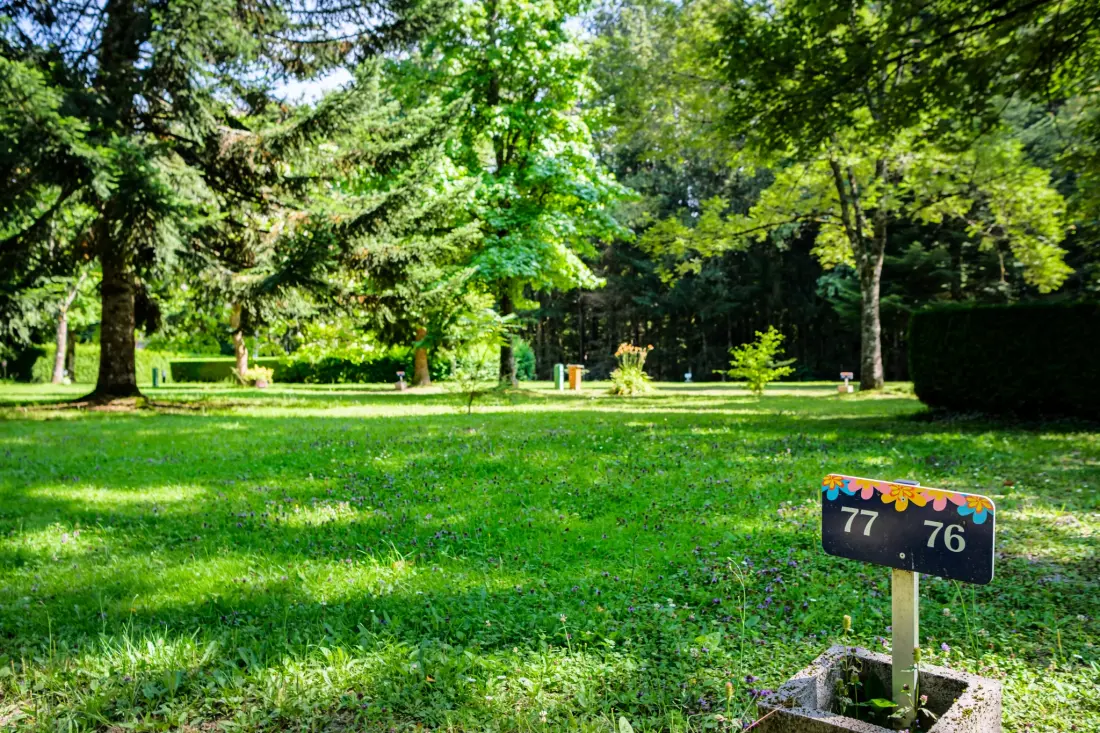 Flower Camping du Lac de la Seigneurie 3 étoiles★★★