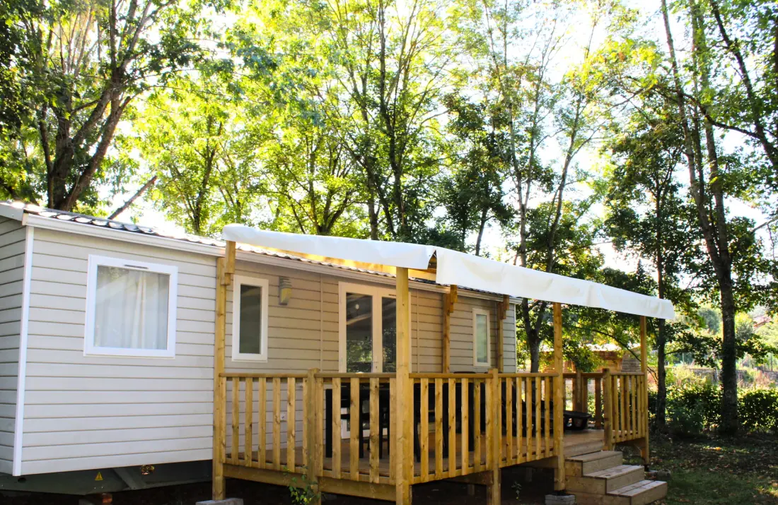 Camping Vert Lavande 3 étoiles★★★