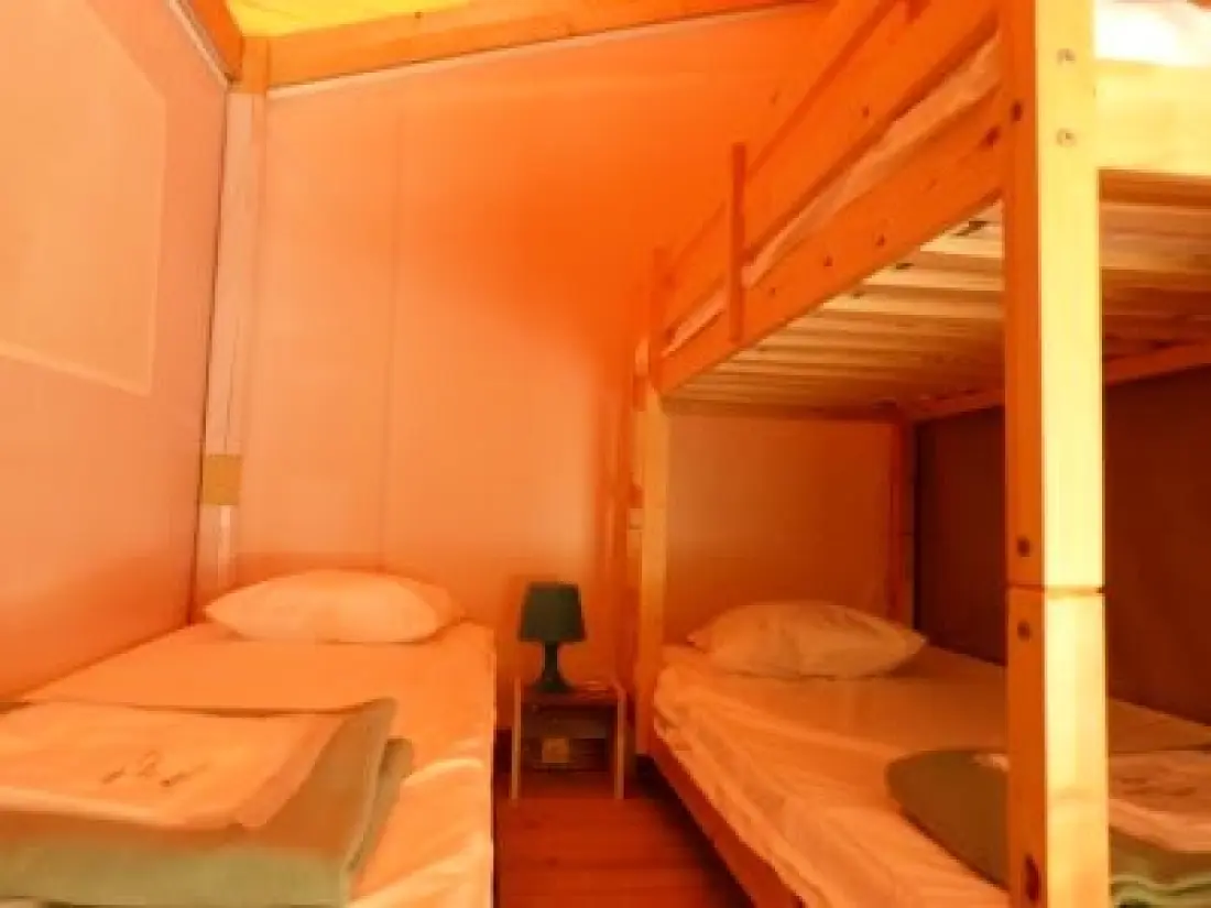Flower Camping Les Nauves 3 étoiles★★★