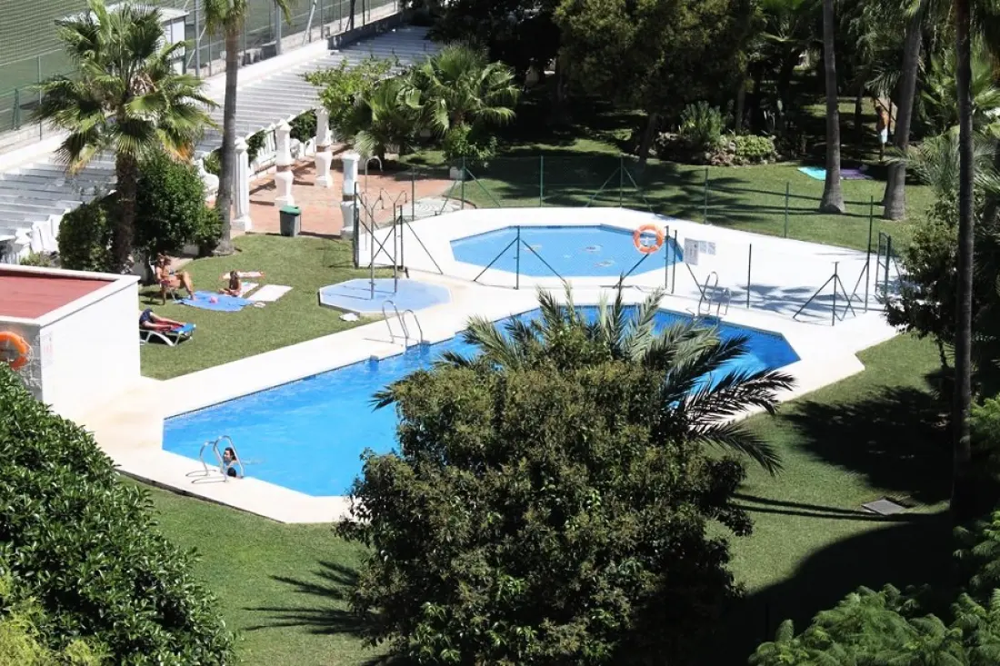 Apartamentos Jardines del Gamonal2 étoiles★★