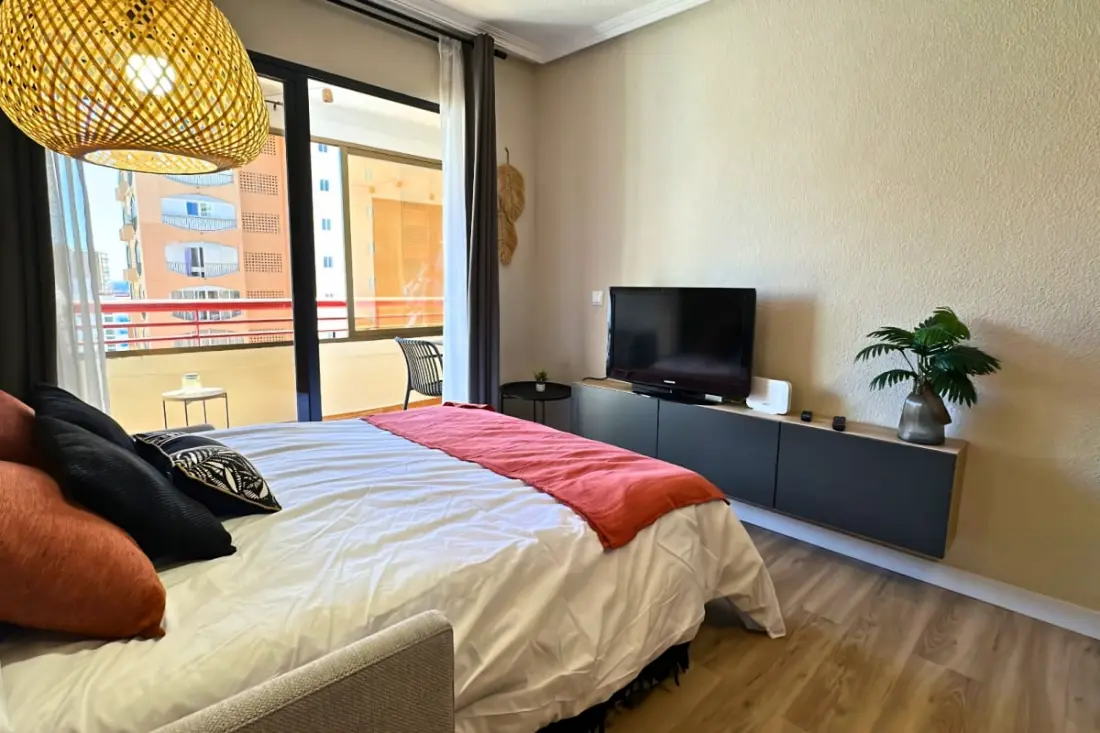 Appartement Avec Vue Panoramique, Piscine Et Plage à Pied