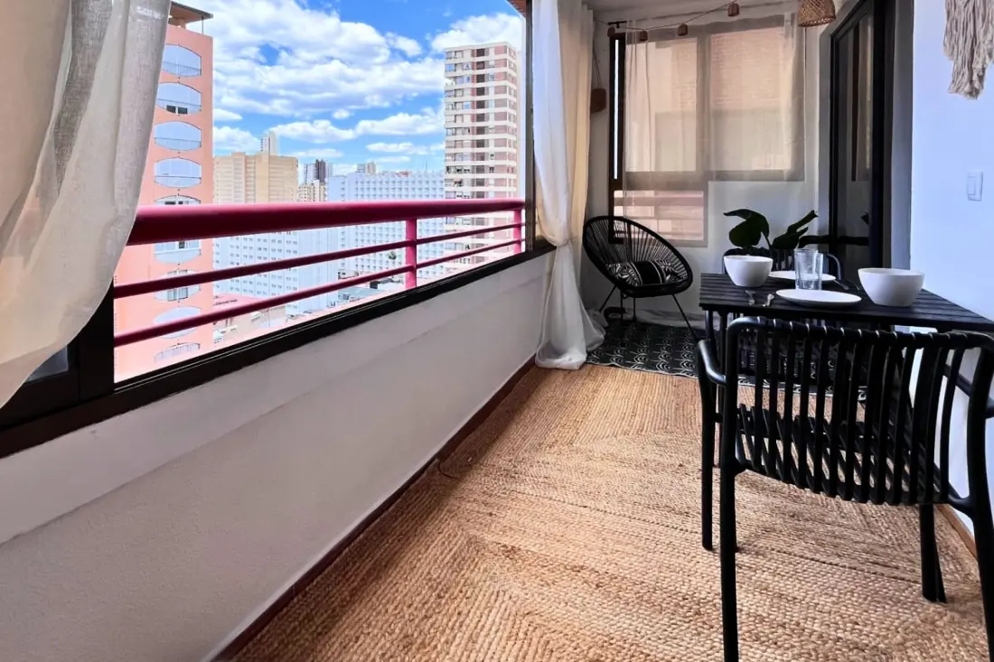 Appartement Avec Vue Panoramique, Piscine Et Plage à Pied