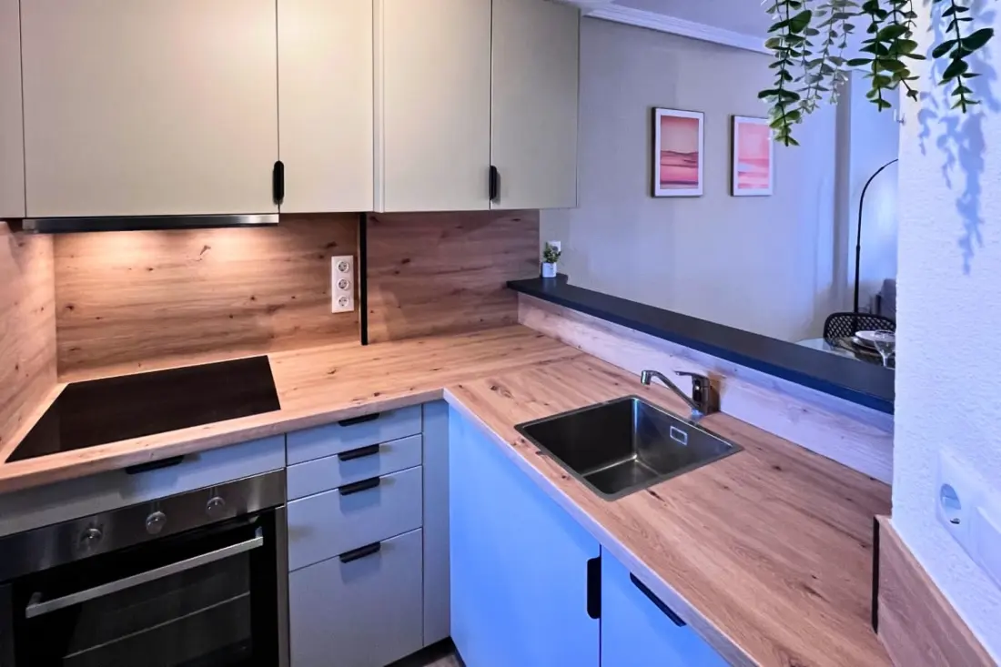 Appartement Avec Vue Panoramique, Piscine Et Plage à Pied