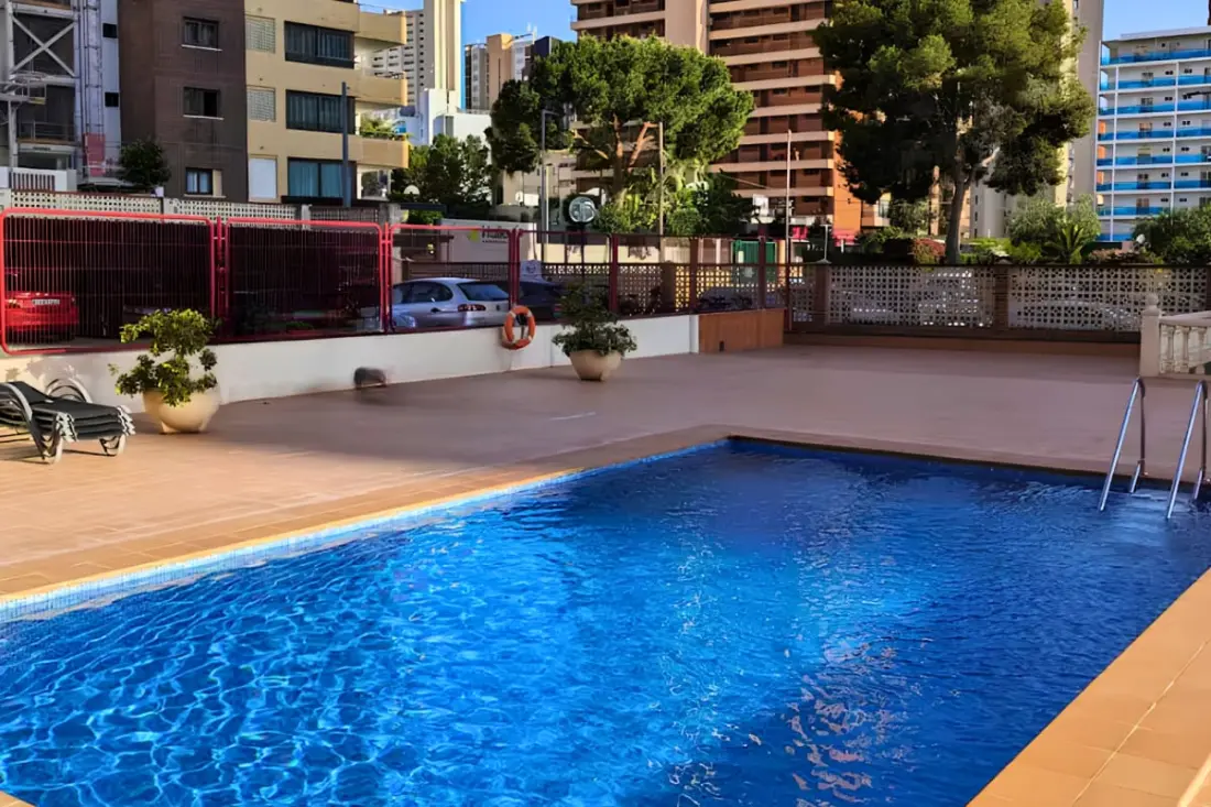 Appartement Avec Vue Panoramique, Piscine Et Plage à Pied