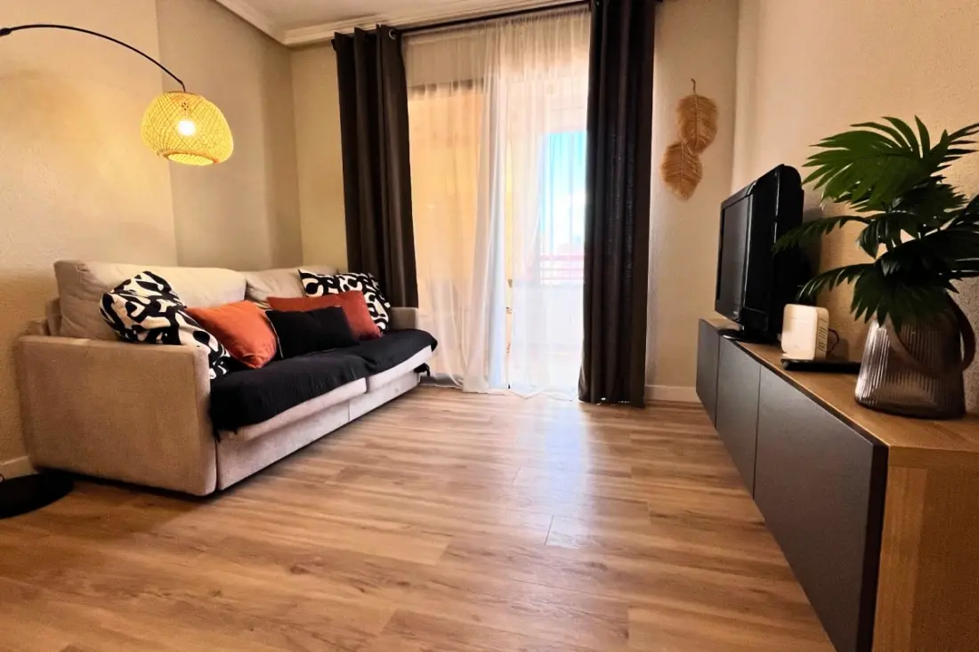 Appartement Avec Vue Panoramique, Piscine Et Plage à Pied
