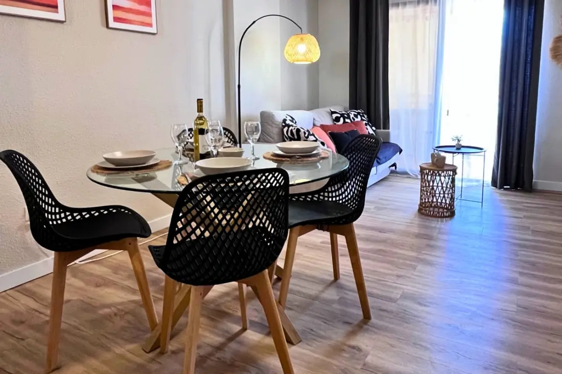 Appartement Avec Vue Panoramique, Piscine Et Plage à Pied