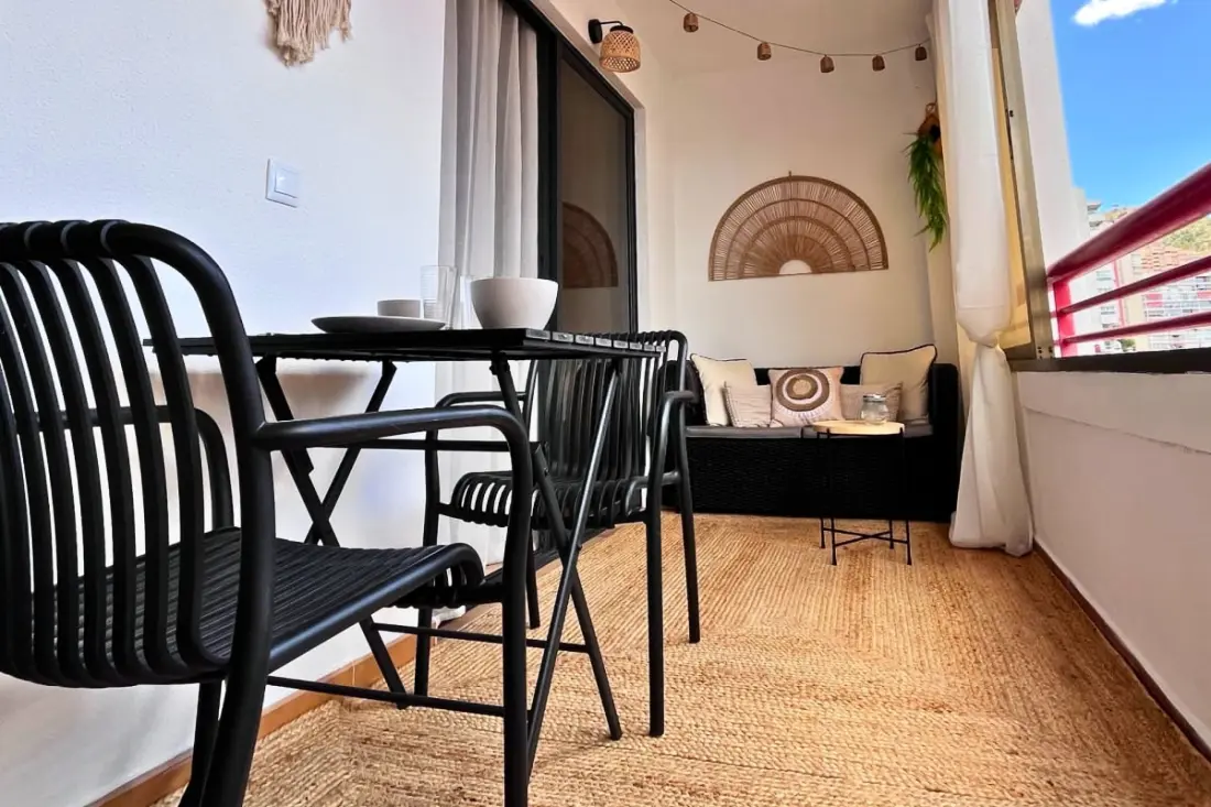 Appartement Avec Vue Panoramique, Piscine Et Plage à Pied