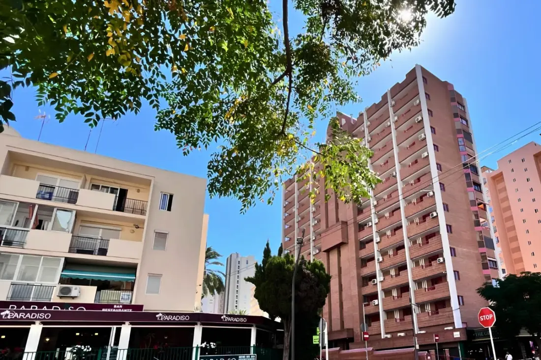 Appartement Avec Vue Panoramique, Piscine Et Plage à Pied